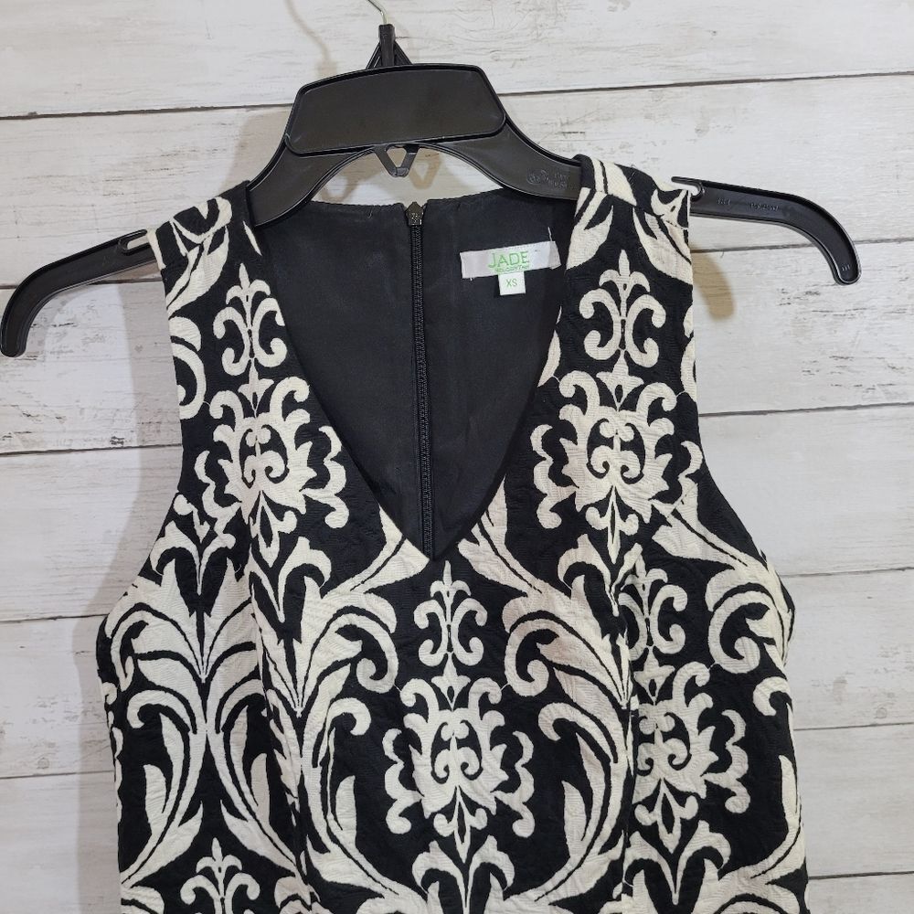 Jade Black & White V Neck Jacquard Dress Work Career Size XS - Picture 2 of 9
